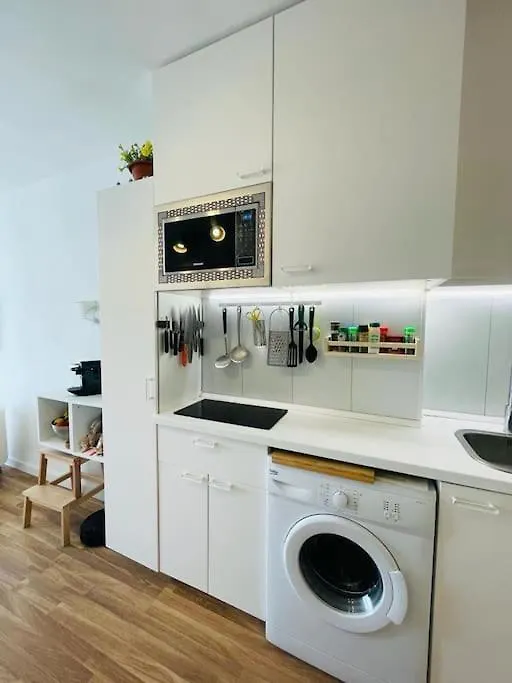 Gusano De Seda Apartamentos Torremolinos 0*,